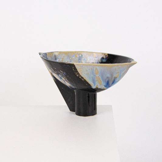 ARC serving vassel black
